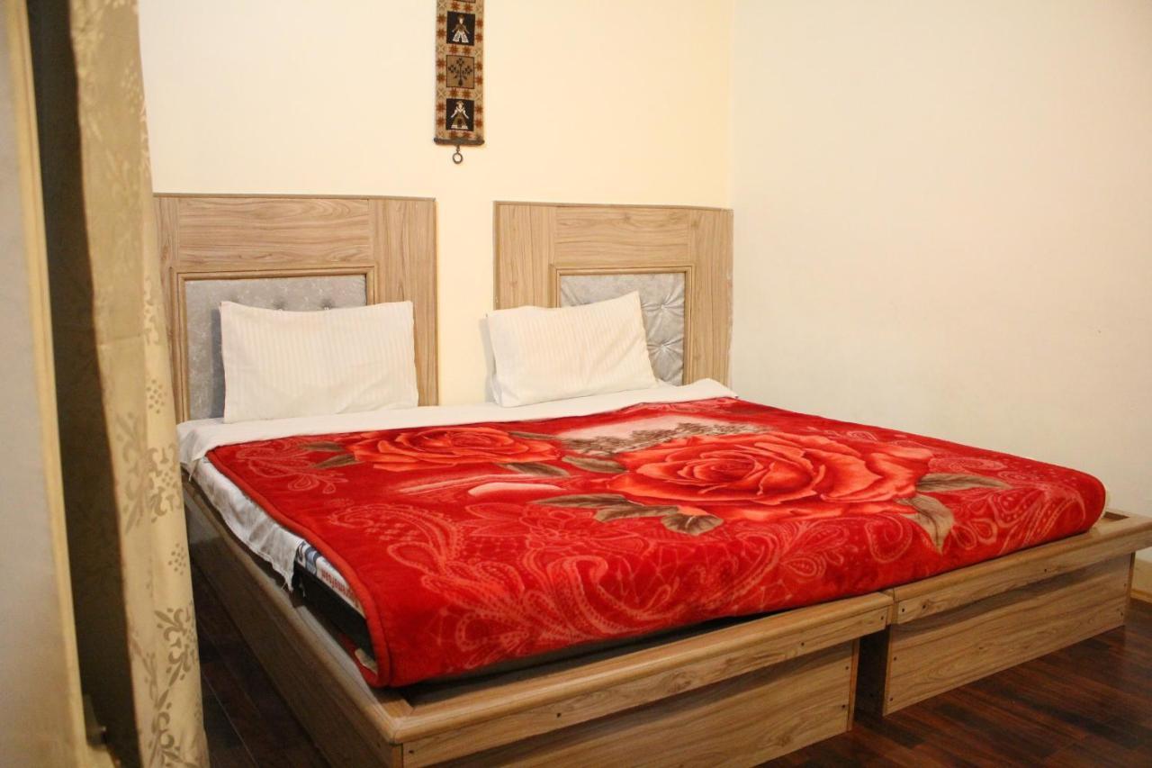 Baltit Heritage Inn Karimabad  Esterno foto